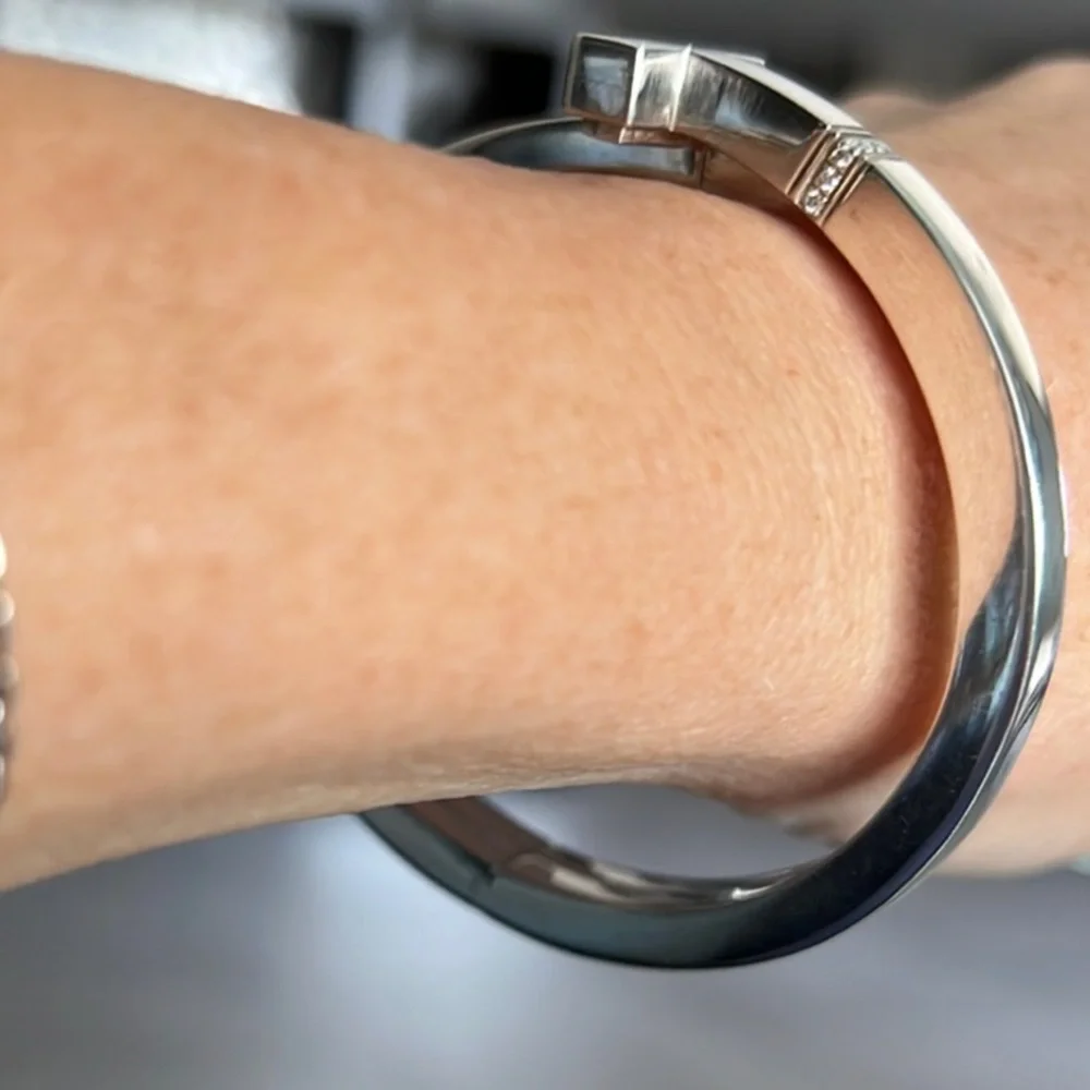 *SOLD* Authentic Tiffany & Co Diamond Square Wrap Bracelet SIZE MEDIUM - Picture 12 of 14